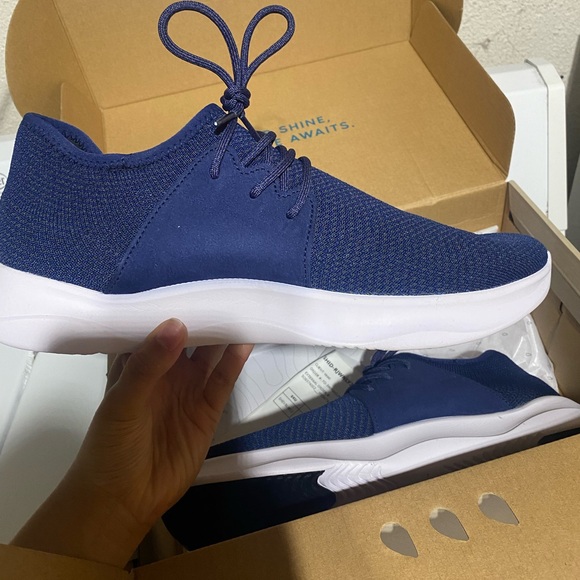 VESSI men’s navy shoes size 12 - Picture 3 of 3